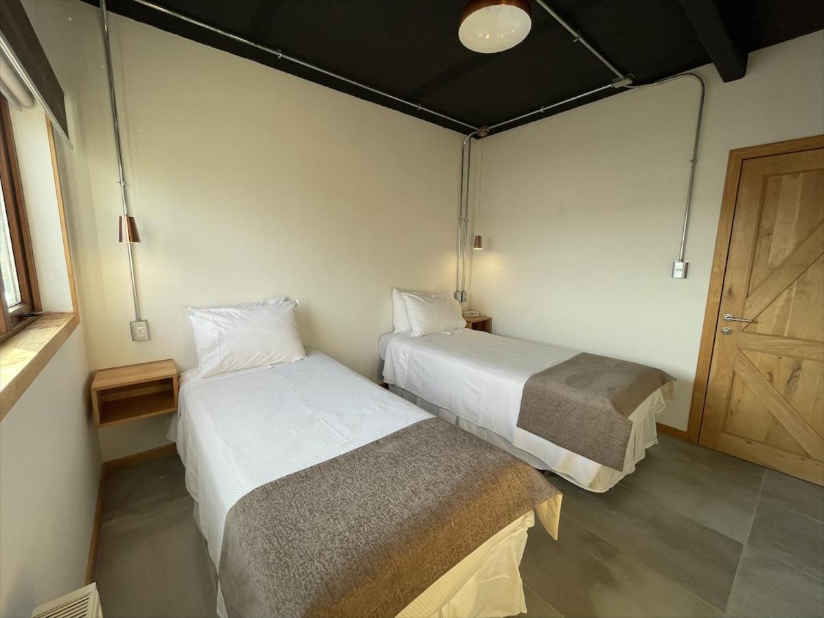 Hotel Big Sur Puerto Natales Esterno foto